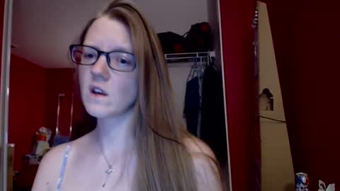 Snapshot of angelicangel3 chatting on February 4, 4:59 am AngelicAngel online show from February 4, 4:59 am