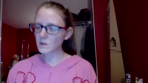 Snapshot of angelicangel3 chatting on February 8, 5:18 am AngelicAngel online show from February 8, 5:18 am