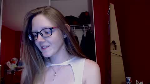 Snapshot of angelicangel3 chatting on March 10, 6:05 am AngelicAngel online show from March 10, 6:05 am