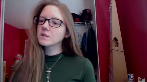 Snapshot of angelicangel3 chatting on February 5, 5:21 pm AngelicAngel online show from February 5, 5:21 pm