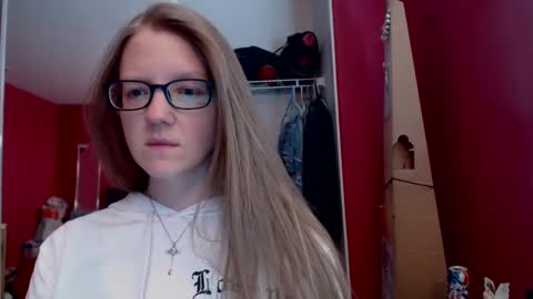 Snapshot of angelicangel3 chatting on February 10, 6:13 pm AngelicAngel online show from February 10, 6:13 pm