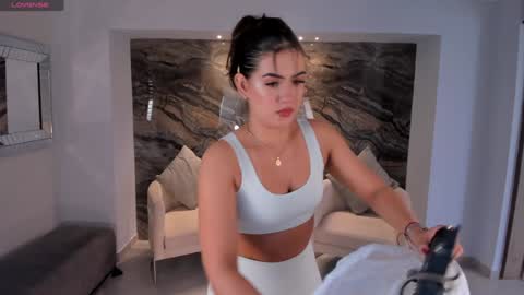  Angelica Vega  online show from January 17, 6:33 pm