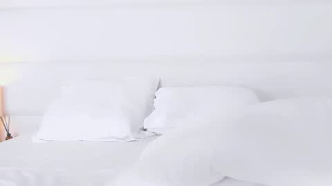 Snapshot of angelicmoon chatting on October 19, 3:41 am Angelic online show from October 19, 3:41 am