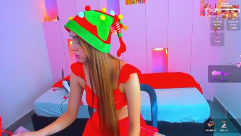 Snapshot of angelikarose1 chatting on December 9, 3:07 am Angelika Rose online show from December 9, 3:07 am