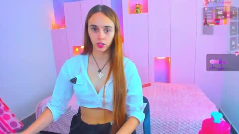 Snapshot of angelikarose1 chatting on February 6, 1:49 am Angelika Rose online show from February 6, 1:49 am