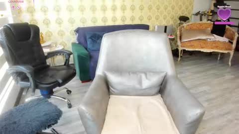 angelina_class_7 online show from November 14, 4:40 pm