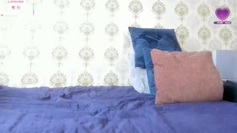 Snapshot of angelina_class_7 chatting on October 9, 4:33 pm angelina_class_7 online show from October 9, 4:33 pm