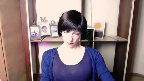 Angelina online show from December 1, 11:25 am