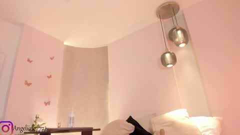 Snapshot of angeline777 chatting on September 25, 1:32 pm Angeline online show from September 25, 1:32 pm