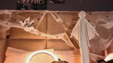 Snapshot of angelinepossy chatting on October 24, 9:22 pm angelinepossy online show from October 24, 9:22 pm