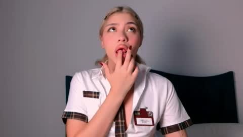 Angelinhaa  online show from October 21, 3:43 am