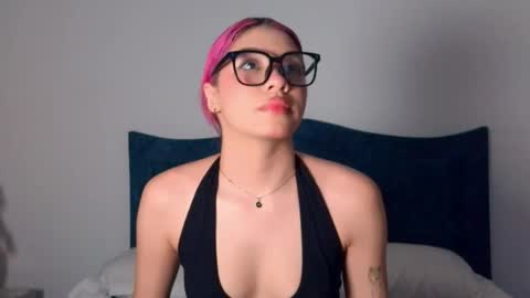 Angelinhaa  online show from December 19, 2:38 am