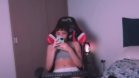 Angelinhaa  online show from February 7, 4:05 am