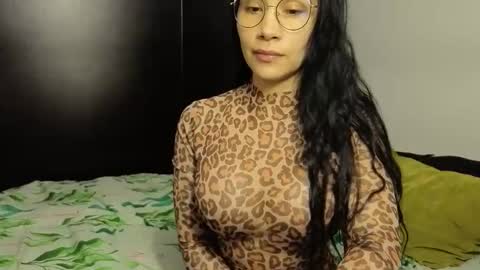 Snapshot of angellaisabella chatting on October 24, 11:45 pm ANGELA ISABELLA online show from October 24, 11:45 pm