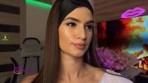 angelmi171 online show from October 10, 8:14 pm