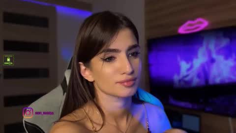 angelmi171 online show from September 25, 7:01 pm