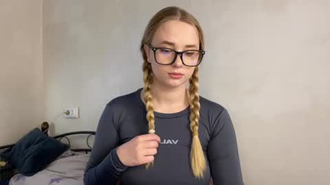 Emma online show from July 13, 7:20 am