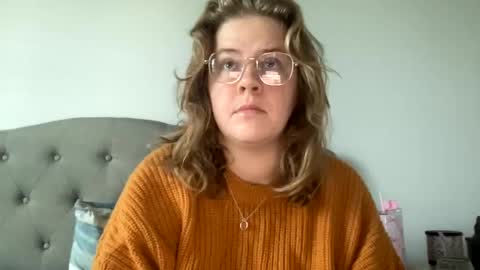 Snapshot of angeloflight273360 chatting on January 30, 2:15 pm Angel of Light online show from January 30, 2:15 pm