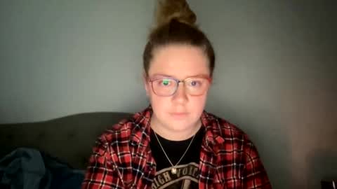 Snapshot of angeloflight273360 chatting on January 6, 1:08 pm Angel of Light online show from January 6, 1:08 pm