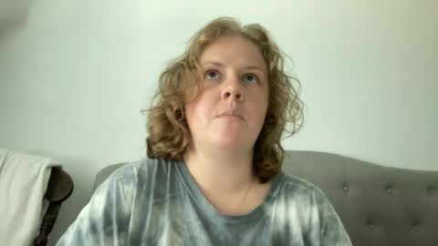 Snapshot of angeloflight273360 chatting on September 15, 3:53 pm Angel of Light online show from September 15, 3:53 pm
