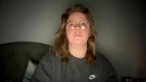 Snapshot of angeloflight273360 chatting on January 25, 12:19 pm Angel of Light online show from January 25, 12:19 pm