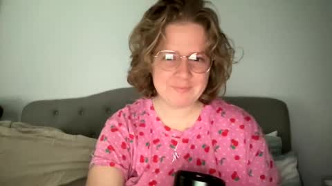 Snapshot of angeloflight273360 chatting on March 10, 3:41 pm Angel of Light online show from March 10, 3:41 pm