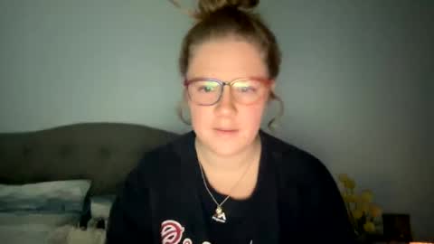Snapshot of angeloflight273360 chatting on December 28, 1:38 pm Angel of Light online show from December 28, 1:38 pm