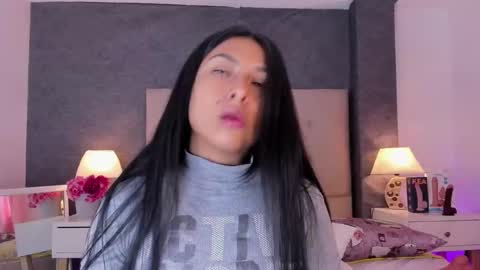 Snapshot of angels_one chatting on October 11, 1:14 pm Angela online show from October 11, 1:14 pm