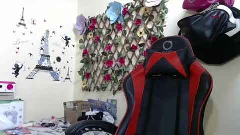 Snapshot of angelsexhotlatin chatting on February 11, 4:35 pm angelsexhotlatin online show from February 11, 4:35 pm