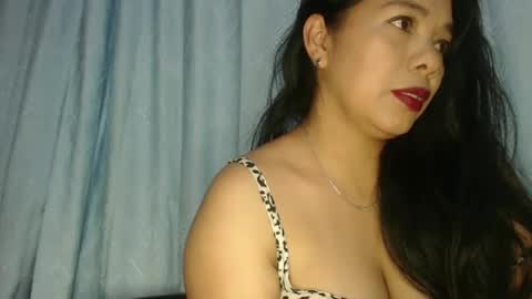 rebeca online show from March 1, 1:00 am