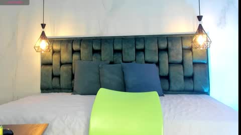 Snapshot of angelswets chatting on September 24, 1:10 pm ANGIE online show from September 24, 1:10 pm