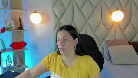 ANGIE online show from April 6, 2:18 pm