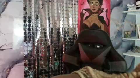 Snapshot of angelthroatt chatting on October 29, 7:05 pm ANGEL online show from October 29, 7:05 pm