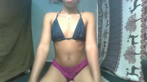 Snapshot of angeltta69 chatting on September 30, 8:13 pm angeltta69 online show from September 30, 8:13 pm