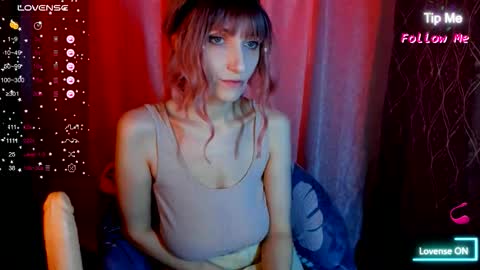 Angie online show from November 25, 12:18 pm