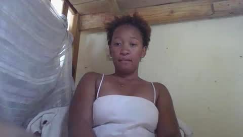 Snapshot of angevannessa chatting on October 13, 11:02 am ange online show from October 13, 11:02 am