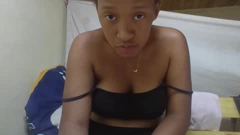 Snapshot of angevannessa chatting on September 19, 10:20 pm ange online show from September 19, 10:20 pm