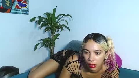 angie_estefany2026 online show from March 27, 3:57 pm