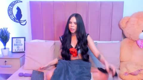 Milo ----       online show from October 30, 3:42 am