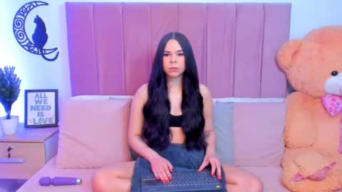 Milo ----       online show from October 24, 3:46 am