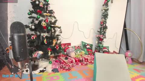 Snapshot of anhala_ chatting on December 15, 6:07 am Anhala Rivera online show from December 15, 6:07 am