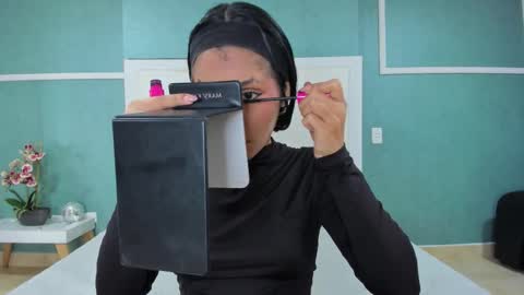 Snapshot of ania_gomez chatting on October 16, 1:14 pm Ania online show from October 16, 1:14 pm