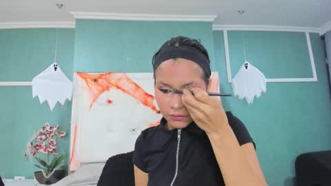 Snapshot of ania_gomez chatting on October 31, 1:59 pm Ania online show from October 31, 1:59 pm