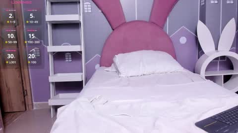 Anie online show from March 25, 2:17 am