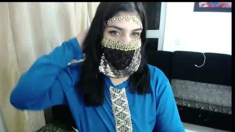 Anissa online show from November 23, 5:43 am