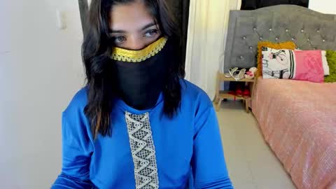 Anissa online show from March 17, 1:04 pm