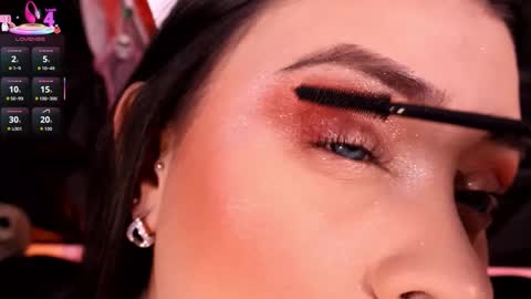 Lauren Anika online show from October 16, 4:37 am