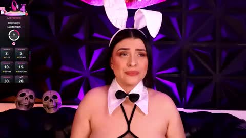 Lauren Anika online show from October 22, 4:39 am