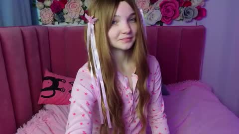 Alica online show from November 14, 10:15 am