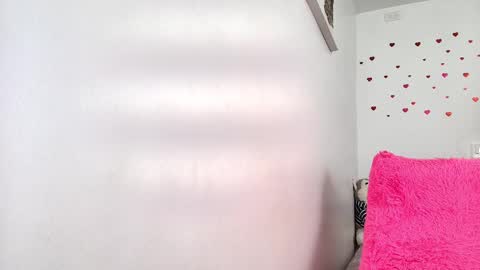 Snapshot of anisston_boods1 chatting on October 4, 5:46 am ana independent model online show from October 4, 5:46 am